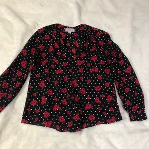 Girly printed blouse in great condition :)